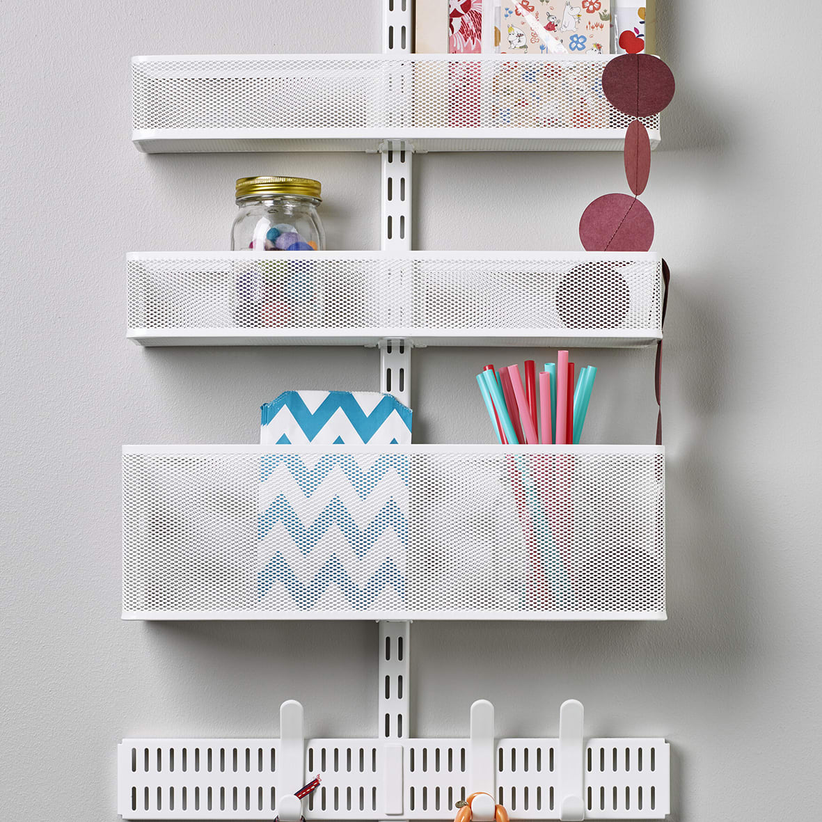 Top Track System - Shallow Mesh Basket for Door & Wall Racks - 435 x 80 x 70mm - White - view 2