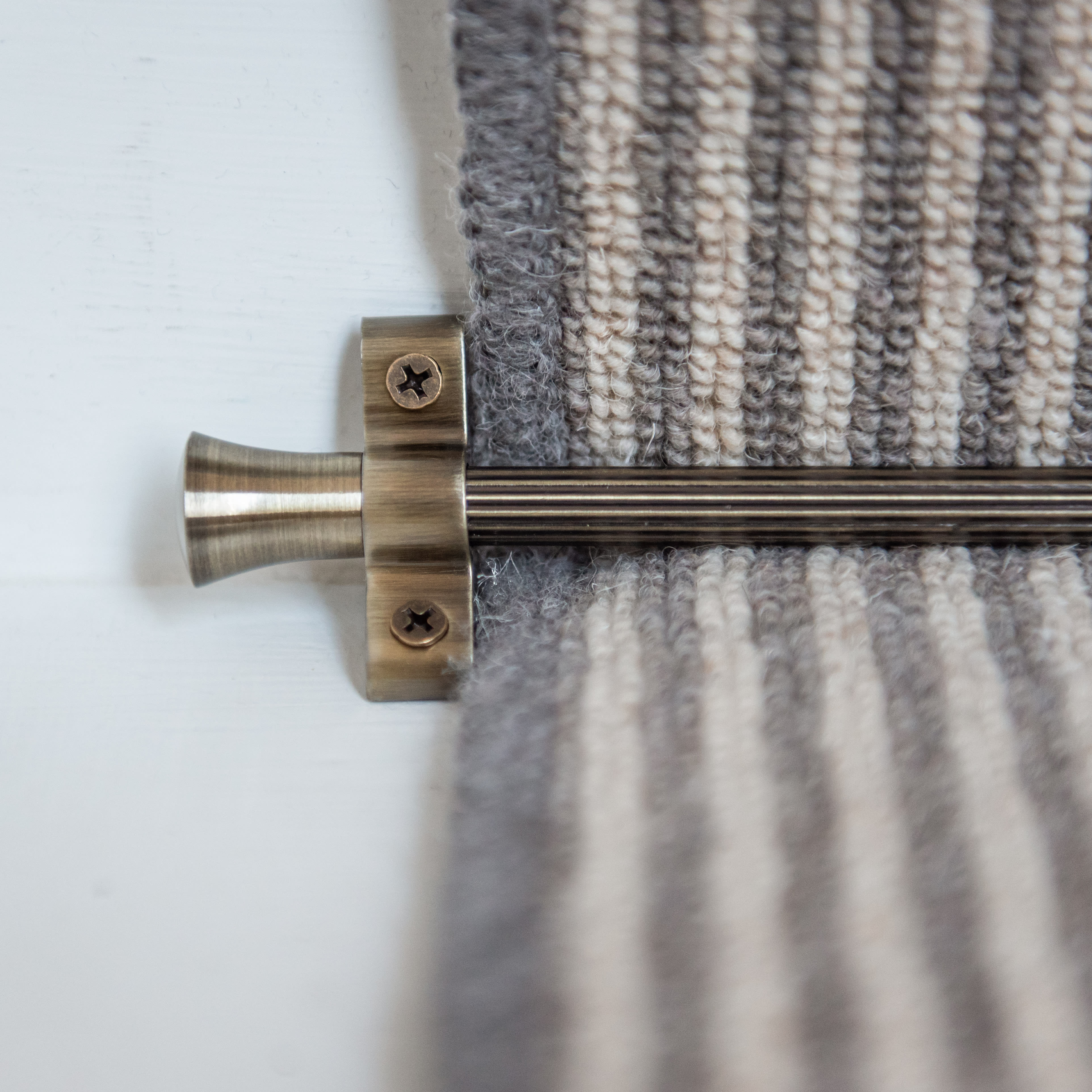 Lines Stair Rod with Fluted Finials - 900mm Length - Antique Brass - view 5