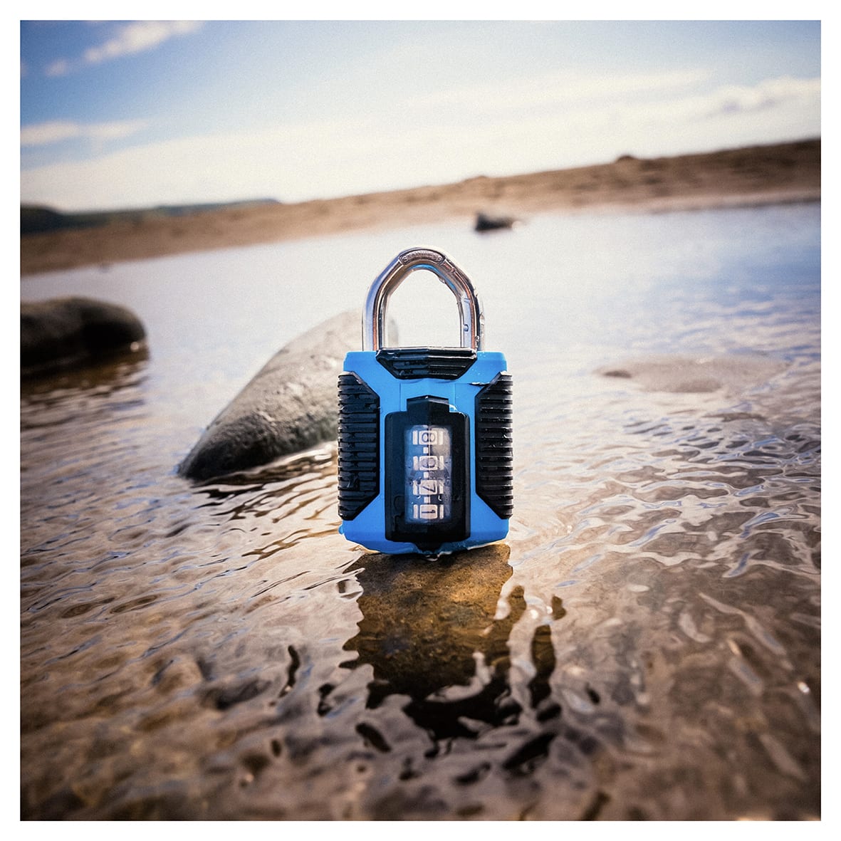 Marine Grade Combination Padlock - 50mm Body - 23 x 22mm Shackle - Blue - view 7