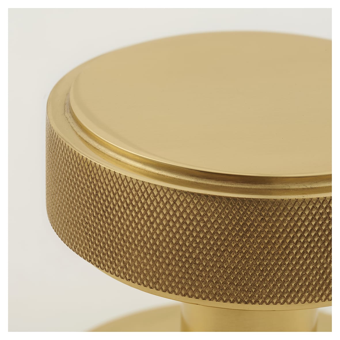 Polished Brass Round Knurled Centre Door Knob - 80mm Rose Diameter - view 4
