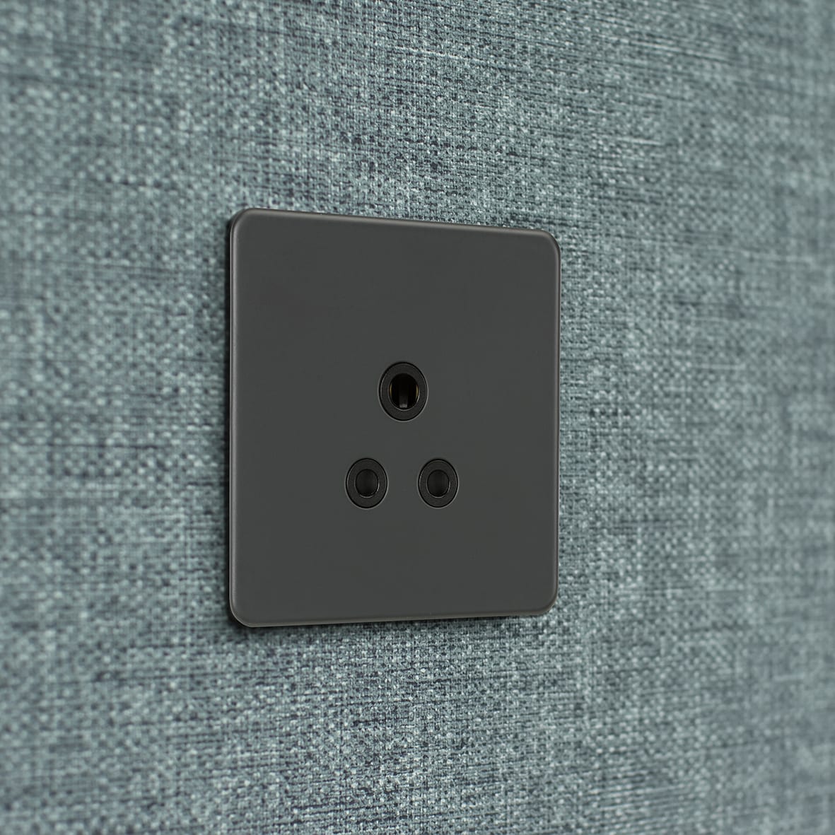 5A Screwless Flat Plate Unswitched Round Pin Socket - Anthracite with Black Insert - view 2