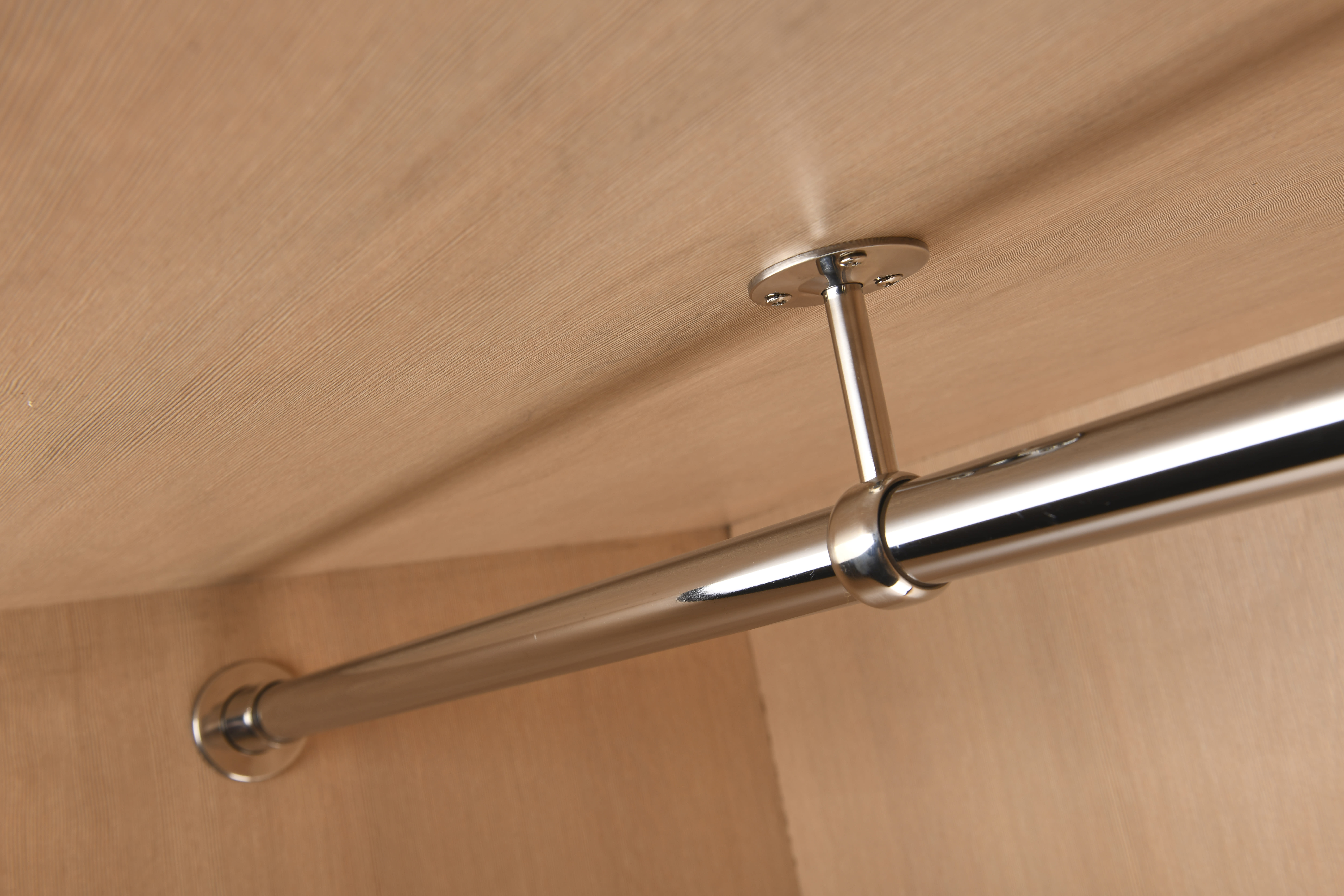 25mm Round Stainless Steel Hanging Rail Tube - 2438mm Length - Polished Stainless Steel - view 6