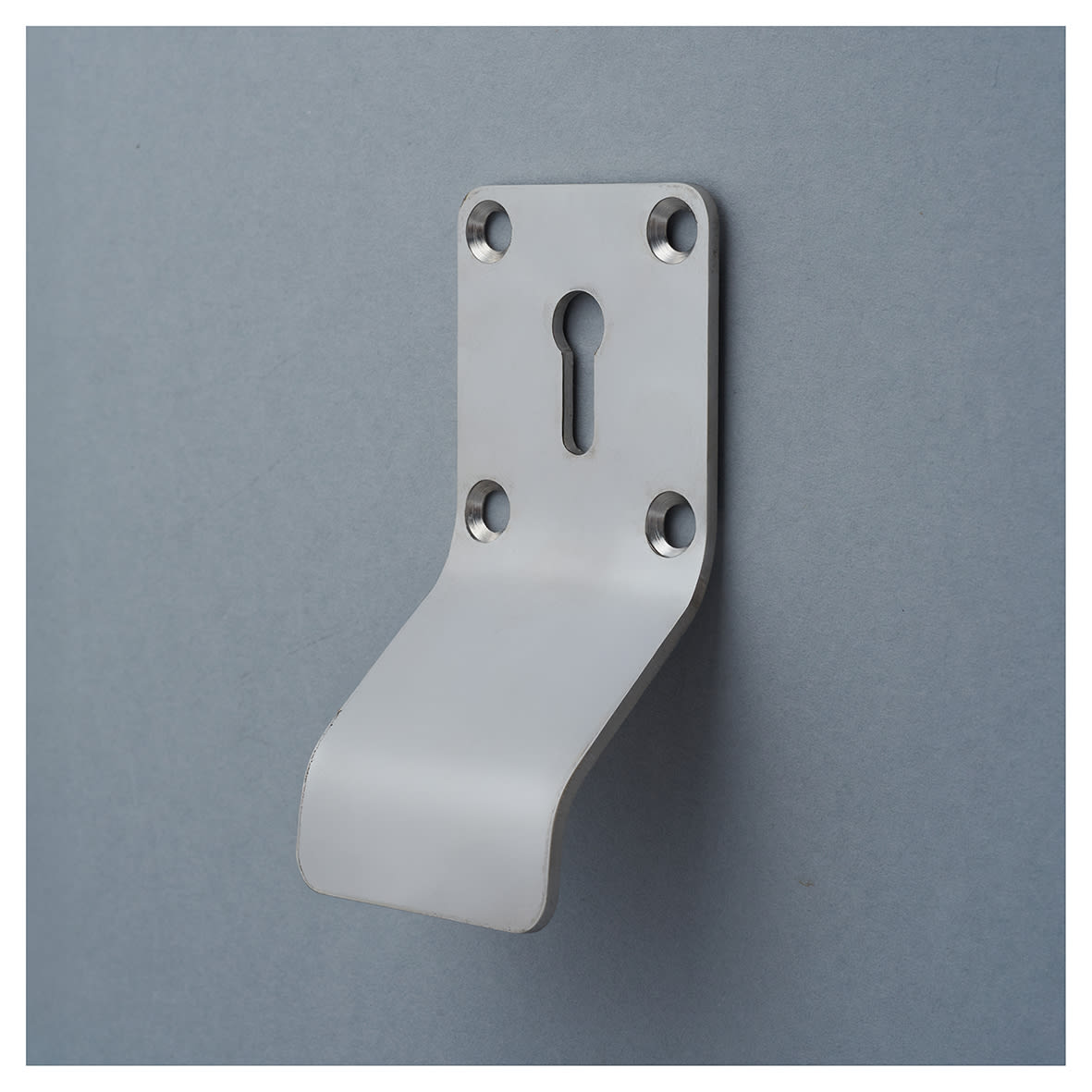 Polished Stainless Steel Keyhole Cylinder Pull - 92 x 43mm - view 6