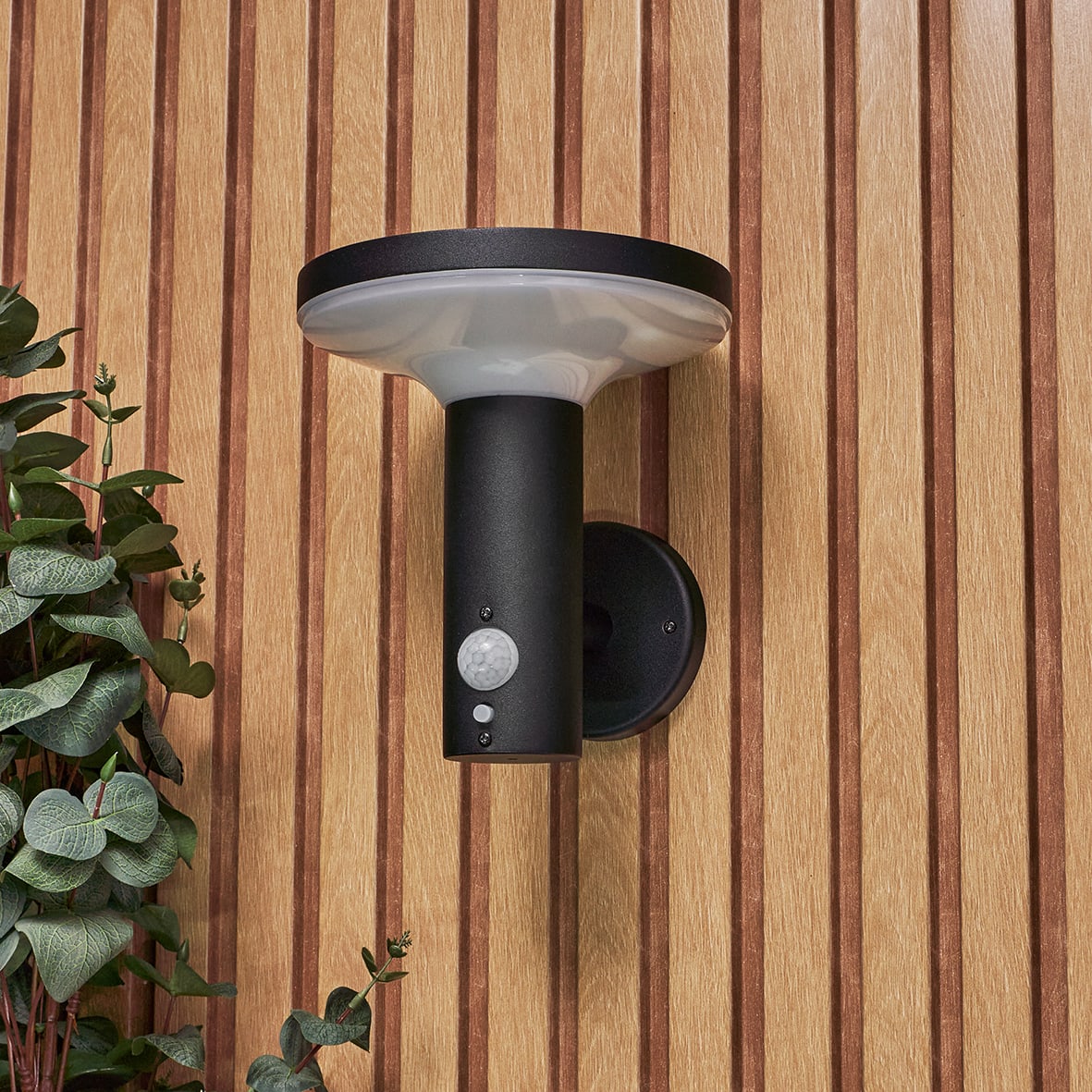 Forum Zink Claire 2W LED Solar Outdoor Down Wall Light with PIR - IP44 - 3000K Warm White - Black - view 3