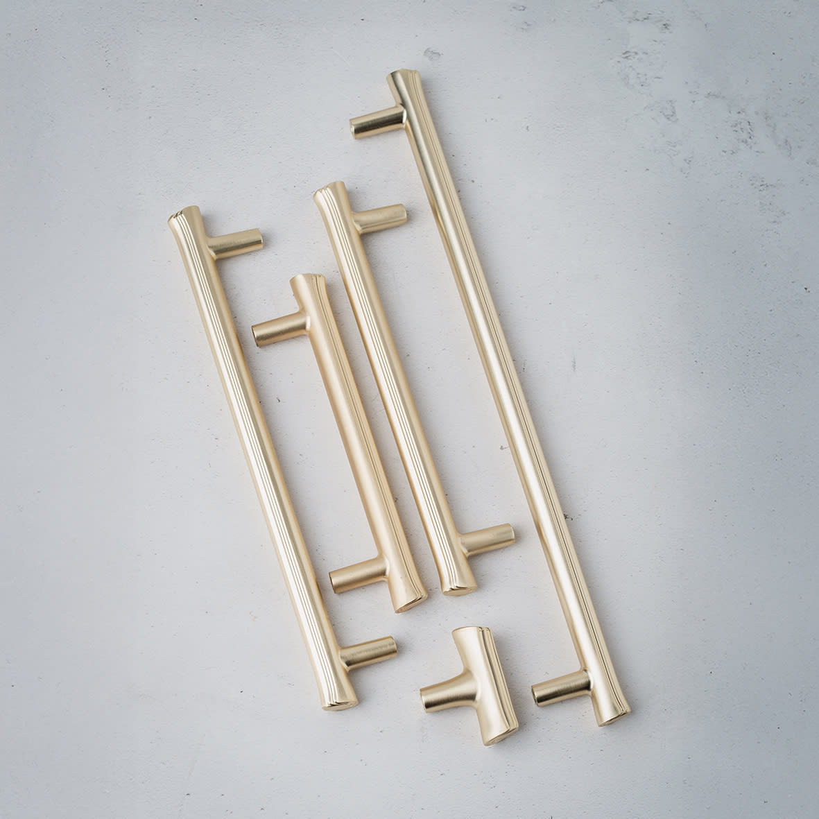 Filton 11mm T-Bar Cabinet Pull Handle - 128mm Centres - Satin Brass - view 3