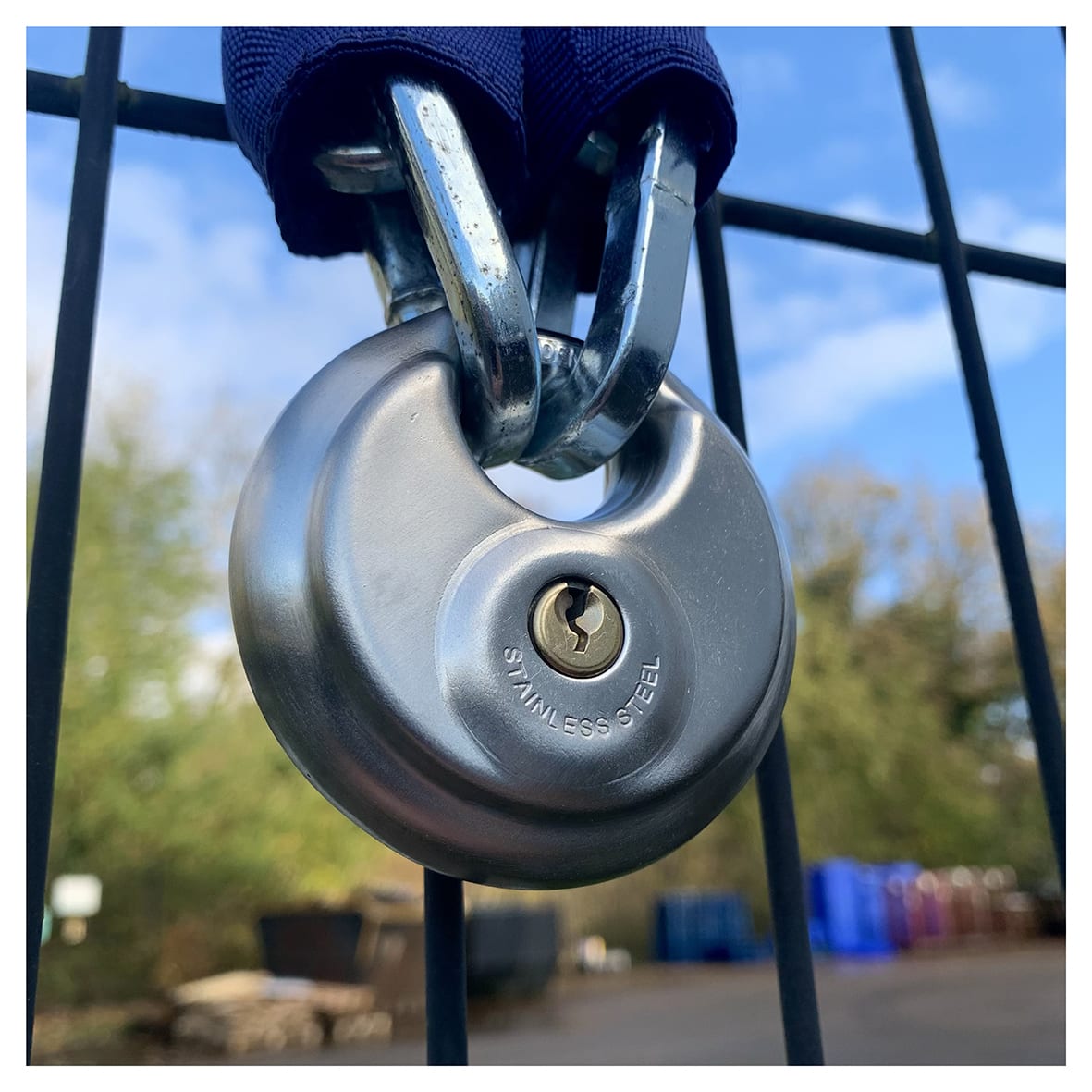 Watchman by Squire Disc Padlock - 70mm Body - 16 x 22mm Shackle - Keyed Alike Key 1 - Stainless Steel - view 5