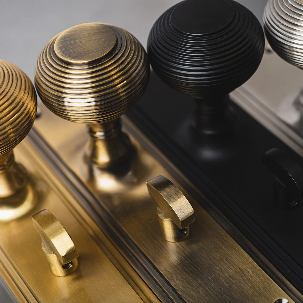 Satin Nickel Reeded Bathroom Mortice Door Knob on Backplate - 205 x 52mm - Miller Range - view 7