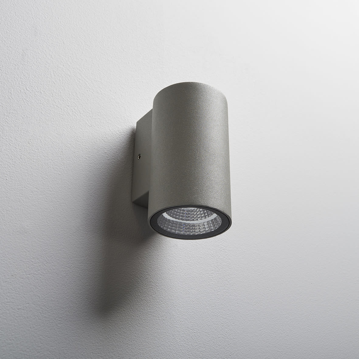 3W LED Outdoor Up or Down Wall Light - - 3000K Warm White - Silver - view 3