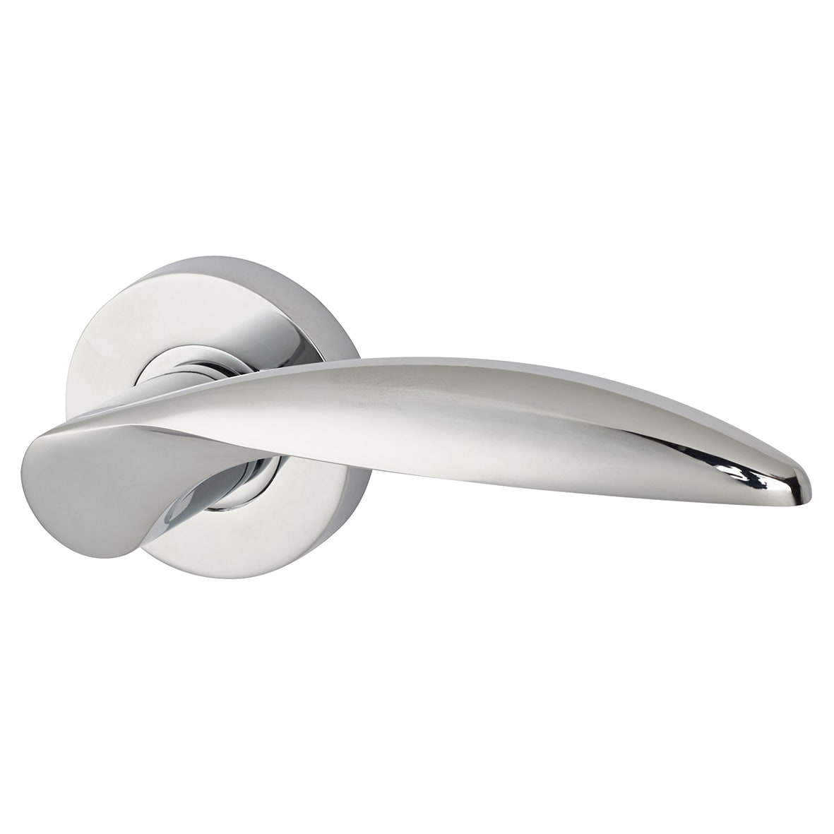 Polished Chrome Latch Door Handles on Rose Pack - Passage - Cresta Range - view 2