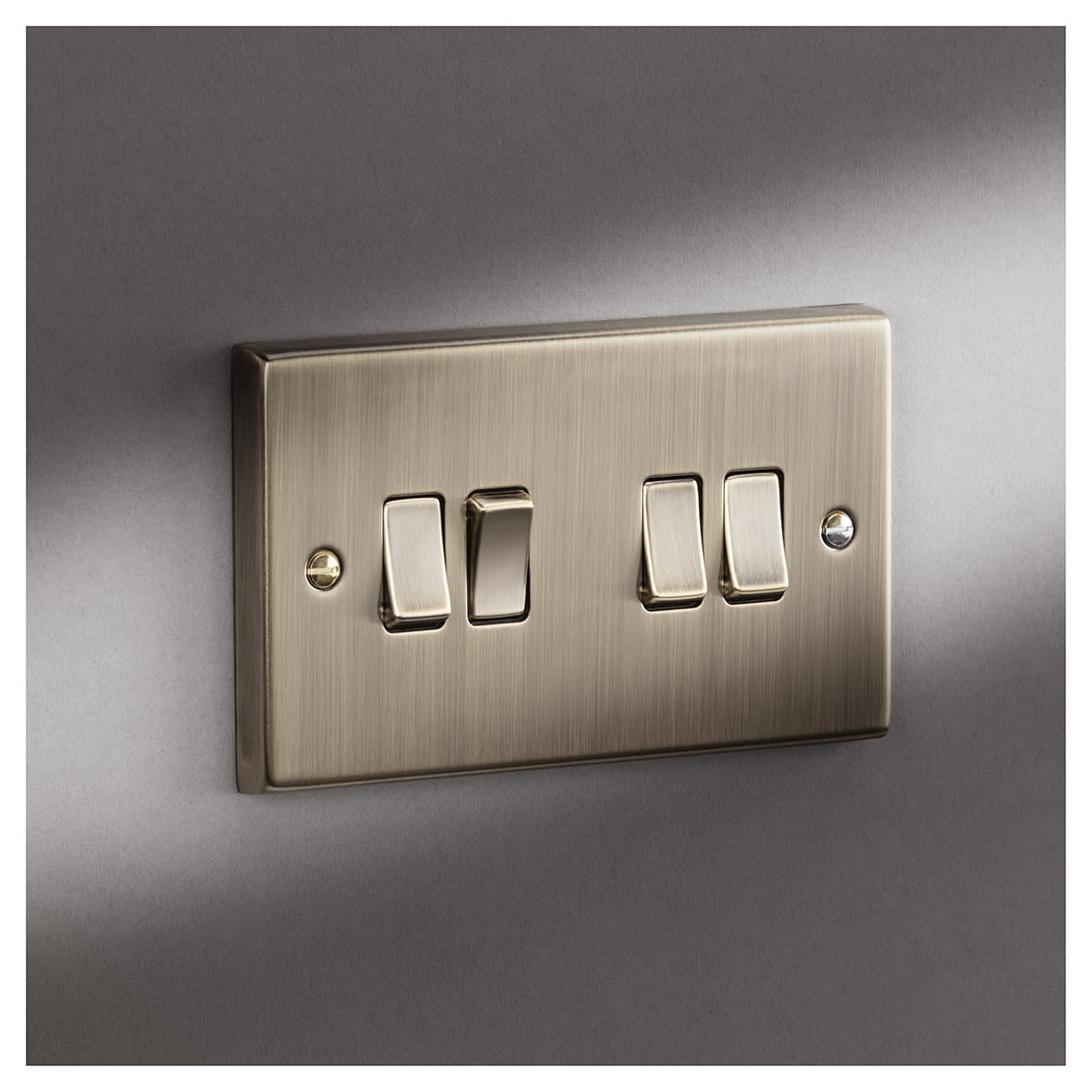 10AX 4 Gang 2 Way Light Switch - Antique Brass - view 7