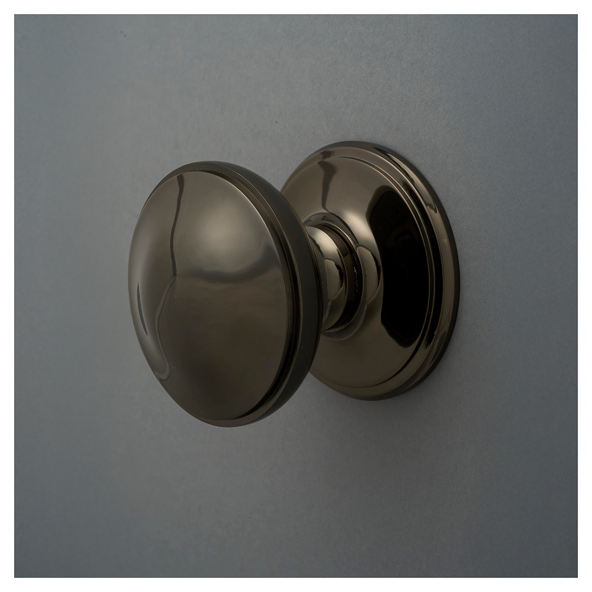 Black Nickel Round Centre Door Knob - 80mm Rose Diameter - view 6