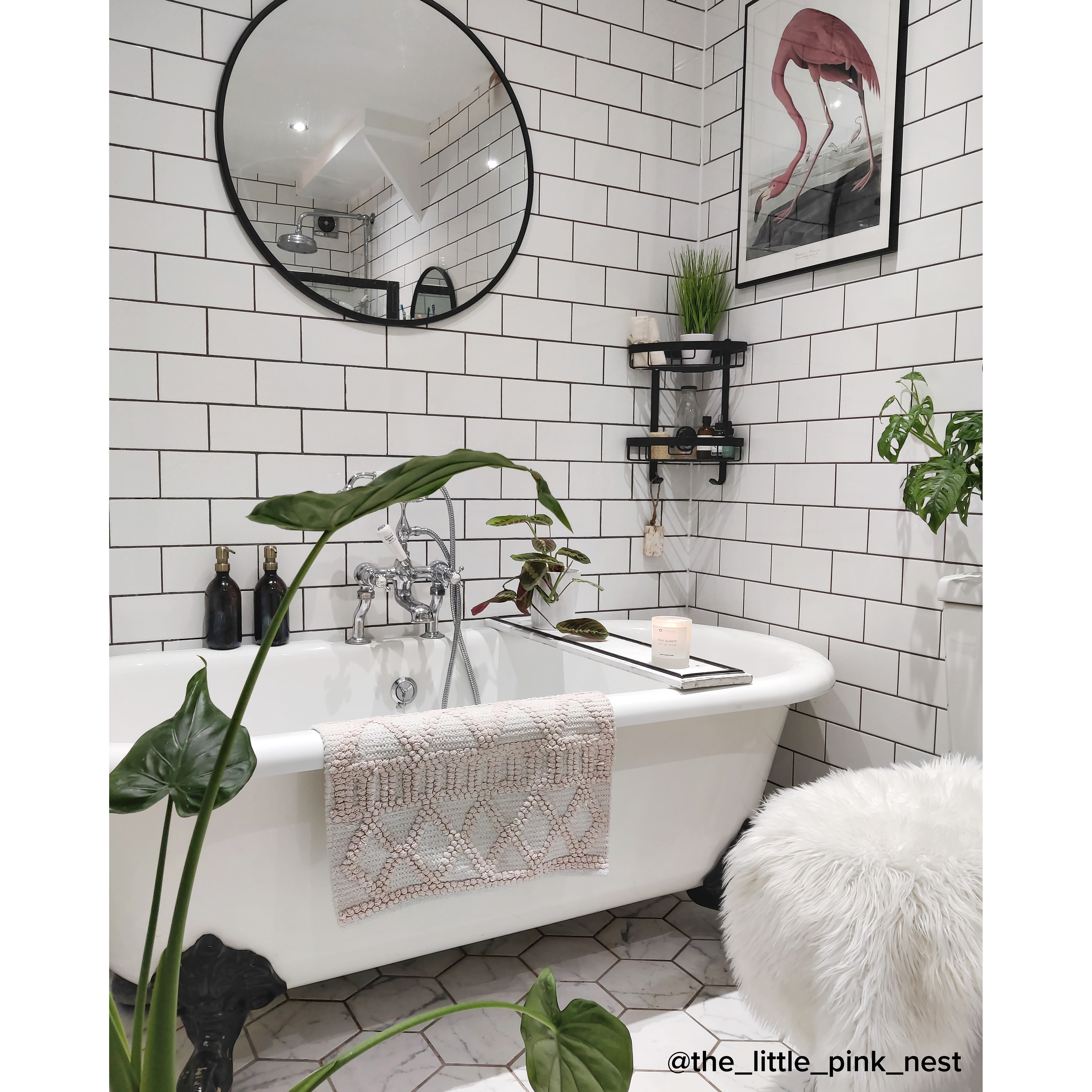 Wirework Large Corner Shower Basket - Two Tier - 390 x 312 x 209mm - Matt Black - view 3