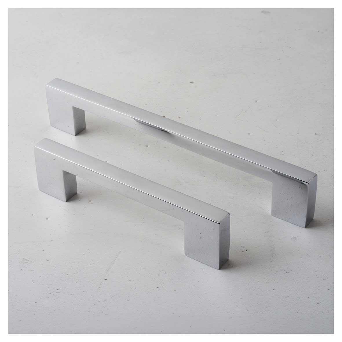 Marcus Metro 10mm D-Bar Cabinet Pull Handle - 96mm Centres - Polished Chrome - view 3