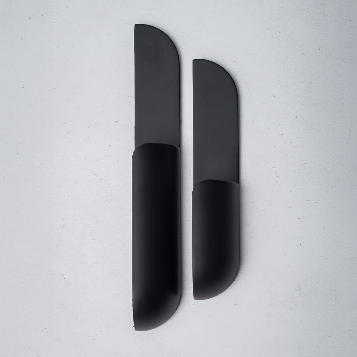 Hyde Cabinet Finger Pull Handle - 32mm Centres - Matt Black - view 2