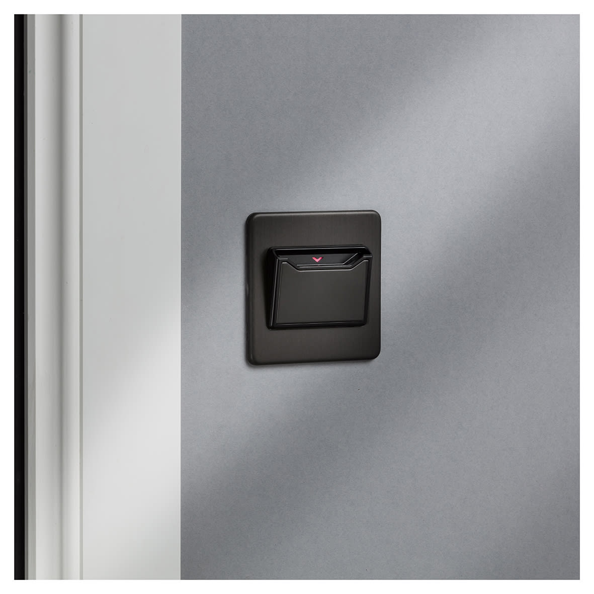 32A 1 Gang Screwless Flat Plate Key Card Switch - Smoked Bronze - view 2