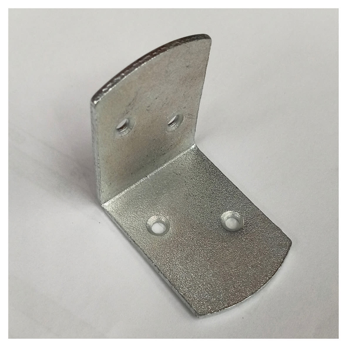 Balustrade Bracket - 40 x 30mm - Yellow Zinc Passivated - view 2