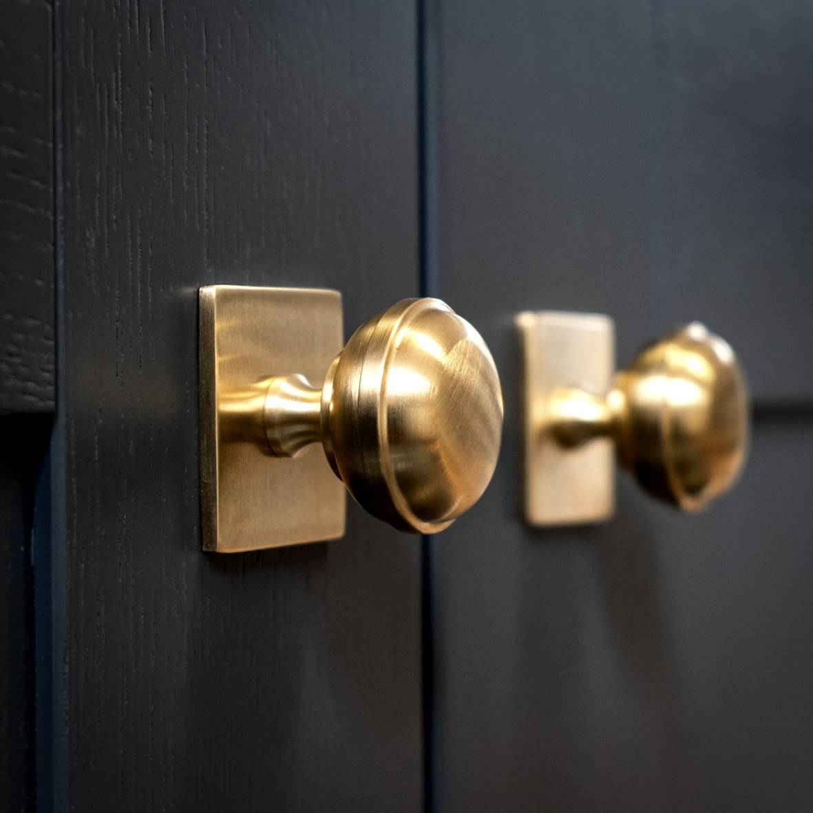 Quantock Cabinet Knob on Square Backplate - 34mm Diameter - PVD Satin Brass - view 3