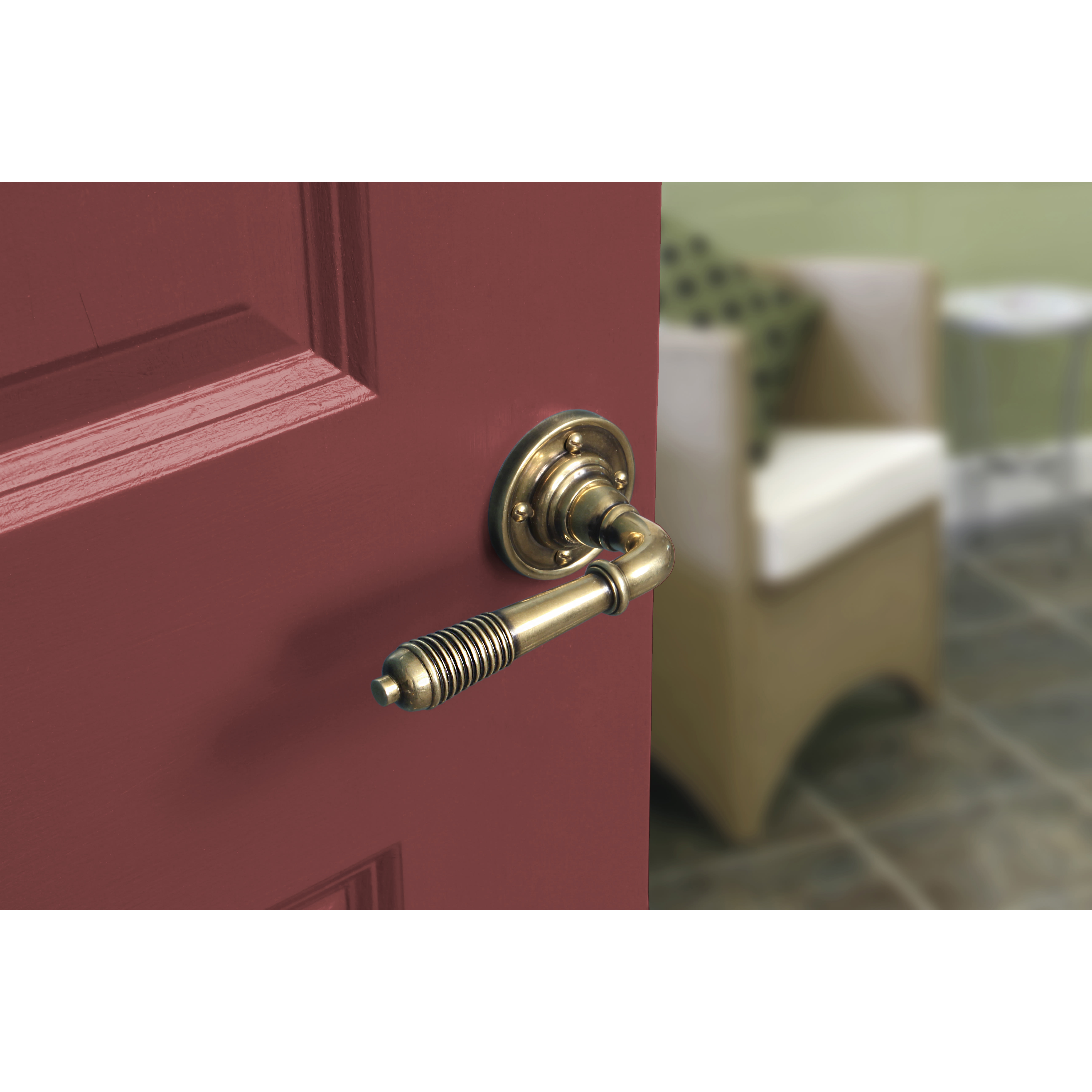 Aged Brass Reeded Door Handles on Round Rose - view 2