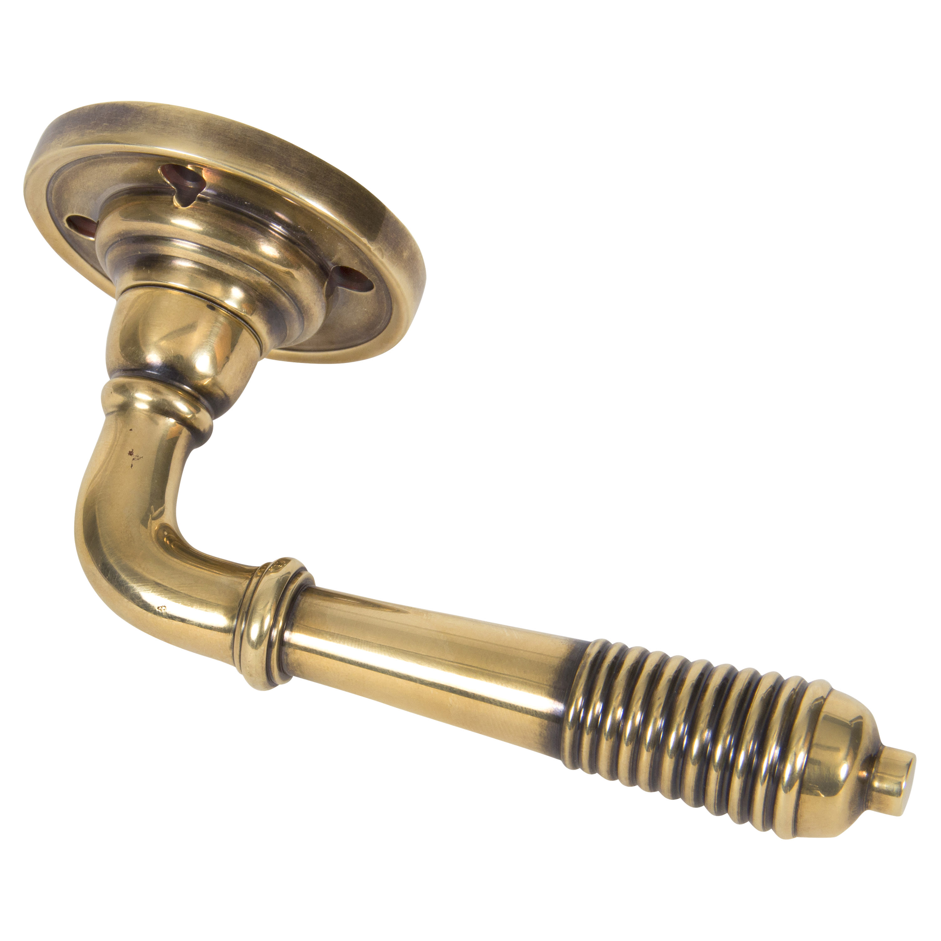 Aged Brass Reeded Door Handles on Round Rose - view 3