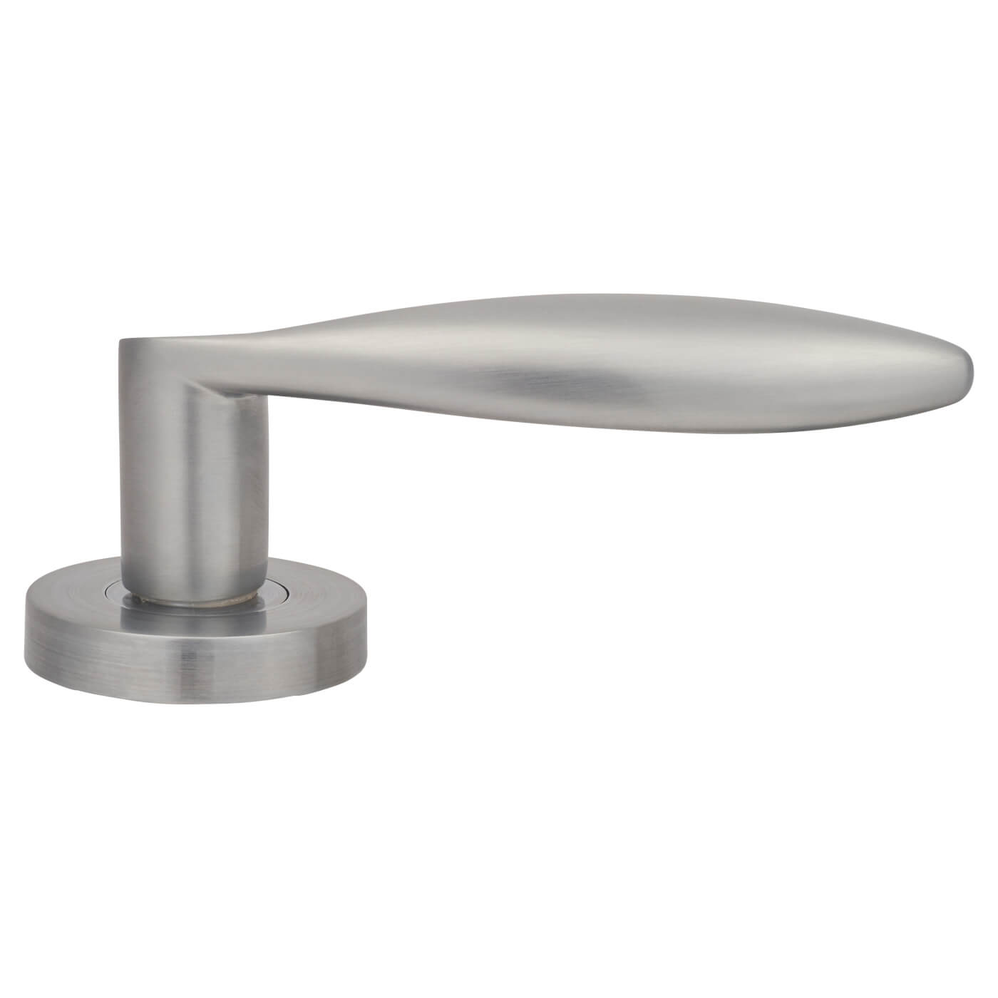 Satin Chrome Door Handles on Round Rose - Cresta Range - view 4