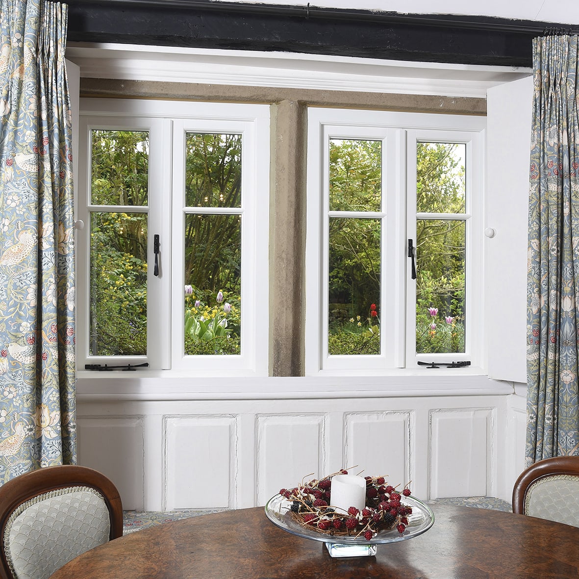Avon Casement Window Stay - 12"/300mm Length - Black - view 4