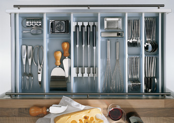 Cuisio Cut Tray 473/600mm Plastic/Aluminium Wht - view 2