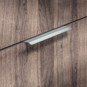 Curve Profile Handle Aluminium Matte Black 32mm Fixing Centres - view 2