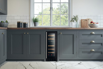 Rectangle RWC3018BL/ Wine Cooler 18 Btl Black - view 2