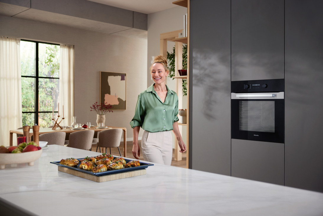 Miele H 2861 BP Ovn Sgl M+M Smt Black/SSE - view 5