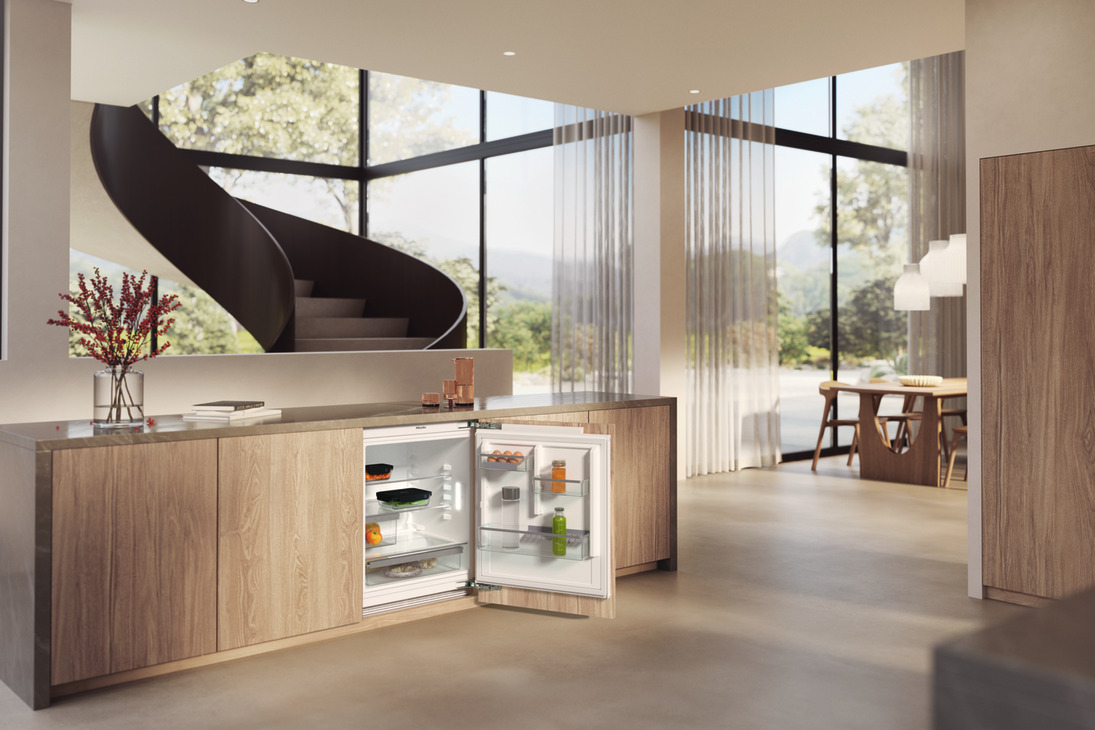 Miele KU 7015 D Cmp Frg UC 127L Rev Wht - view 5