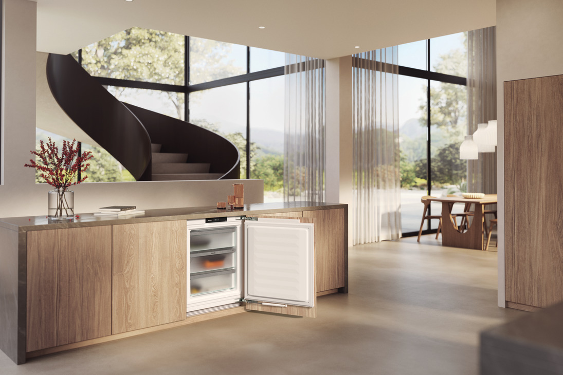 Miele FNUS 7040 D Cmp Frz UC 74L Rev Wht - view 4