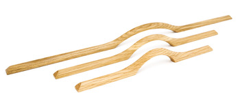 Eros Pull Handle Oak Lacq 192mm Fixing Centres - view 2