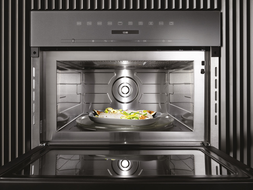 Miele M7244TCOBBL Microwave/Grill O.Black - view 4