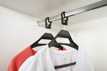 Coat Hanger Anti Theft Clip 418mm Plastic Black