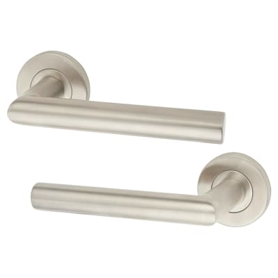 Satin Stainless Steel 19mm Mitre Door Handles on Round Rose