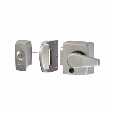 BS 3621:2007 Keyless Egress Nightlatch - 40mm Backset - Satin Chrome Case/Cylinder