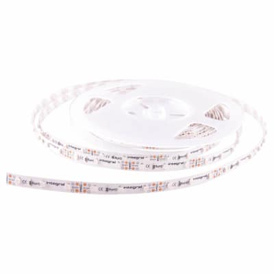 LED 6W Flexible LED Strip Light - - 5000mm - 138 lumens - Red 384291P
