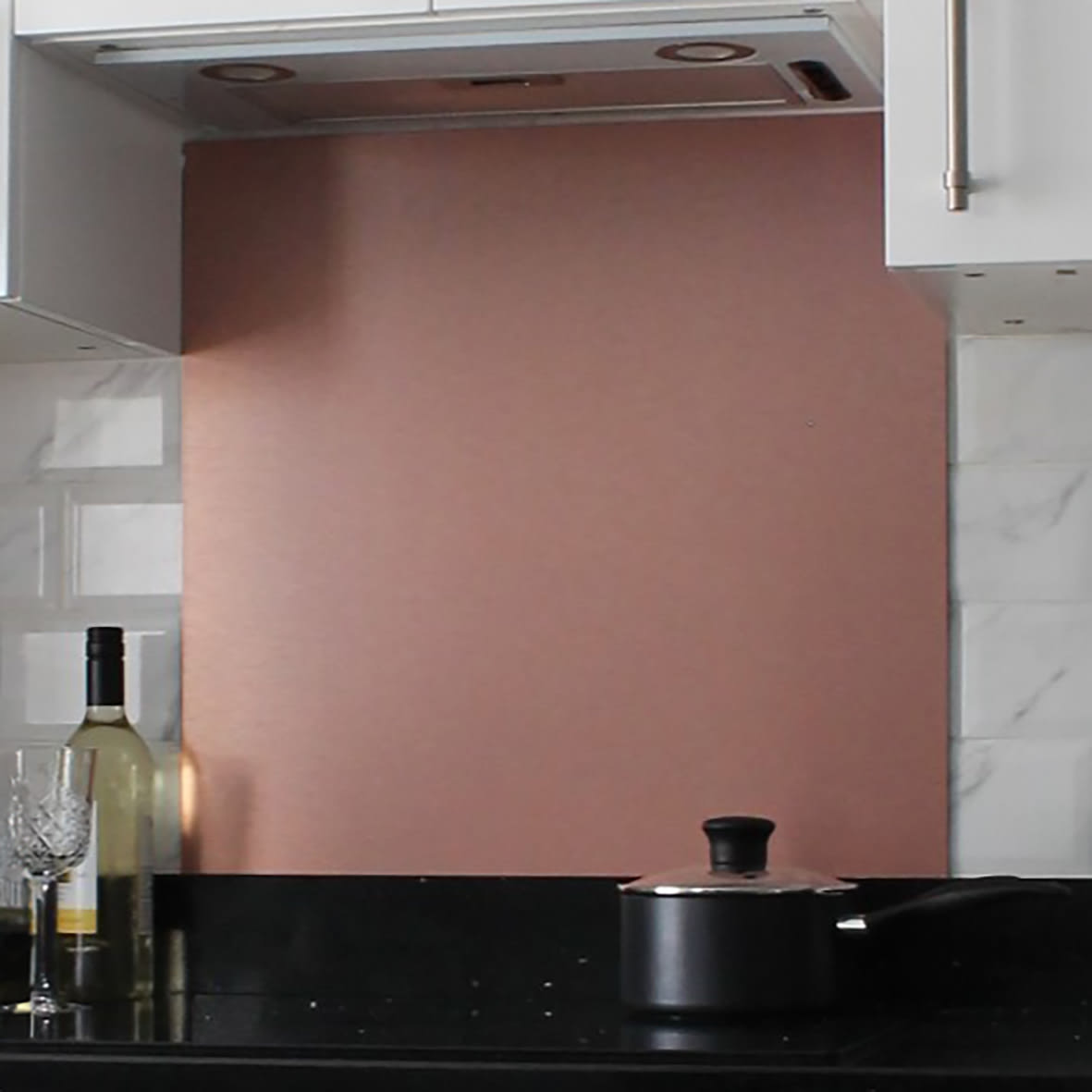 Aluminium Kitchen Splashback - 600 x 750mm - Gloss Brushed Copper