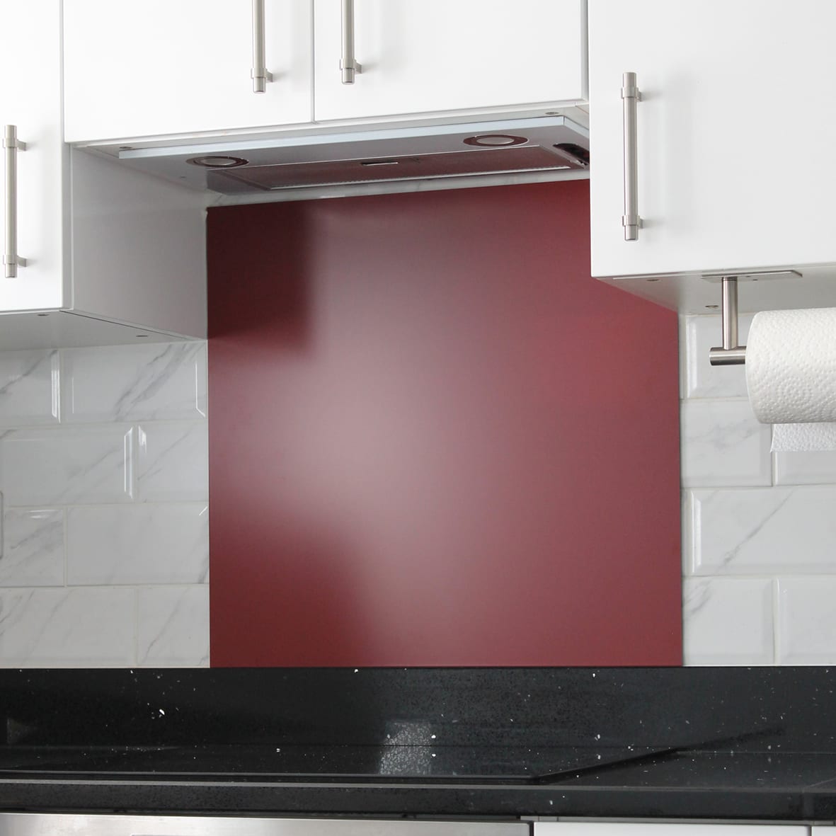 Aluminium Kitchen Splashback - 900 x 750mm - Matt Burgundy Red