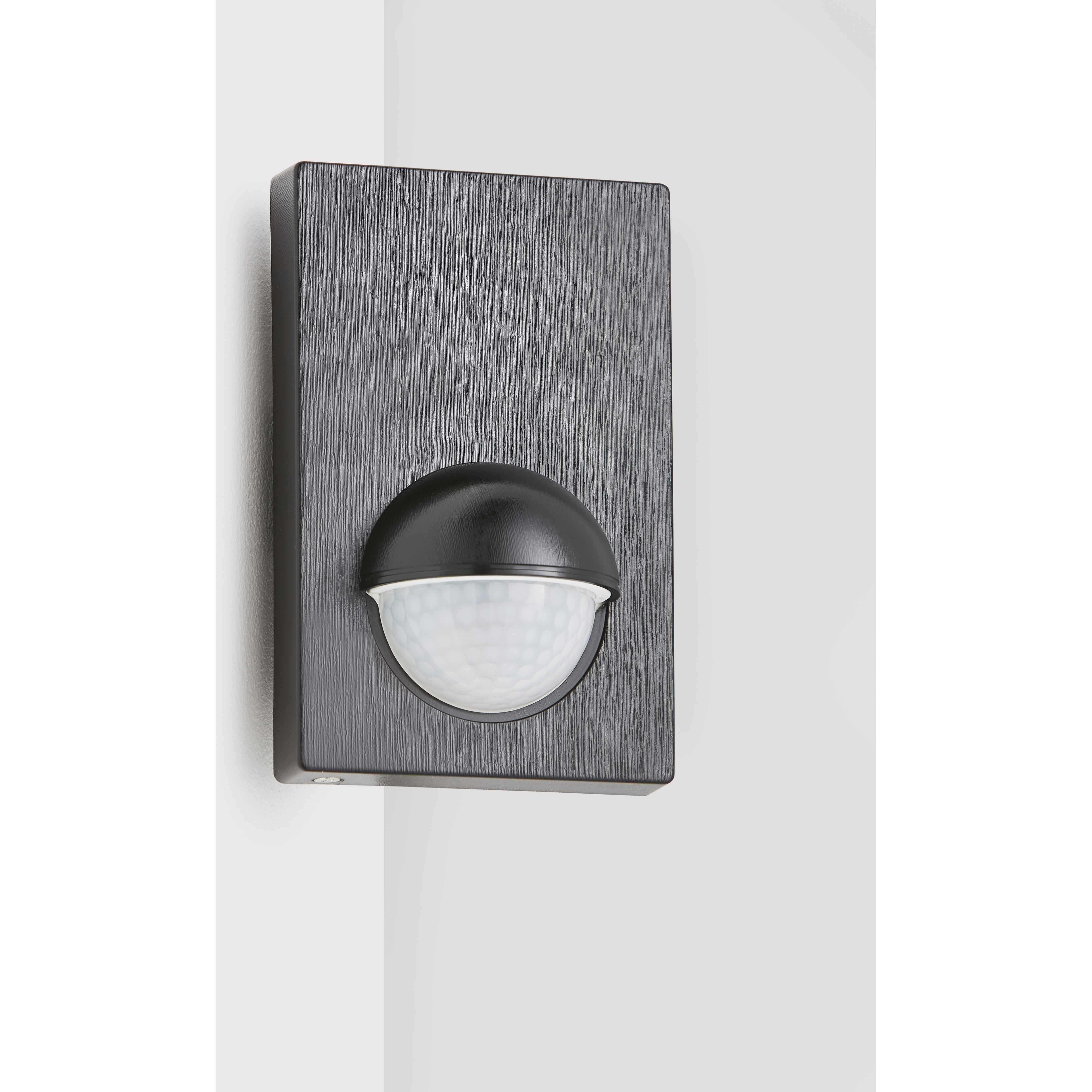 Forum Zink Alia Surface/Flush Mounted 180° Outdoor PIR Sensor with Override - IP44 - Black