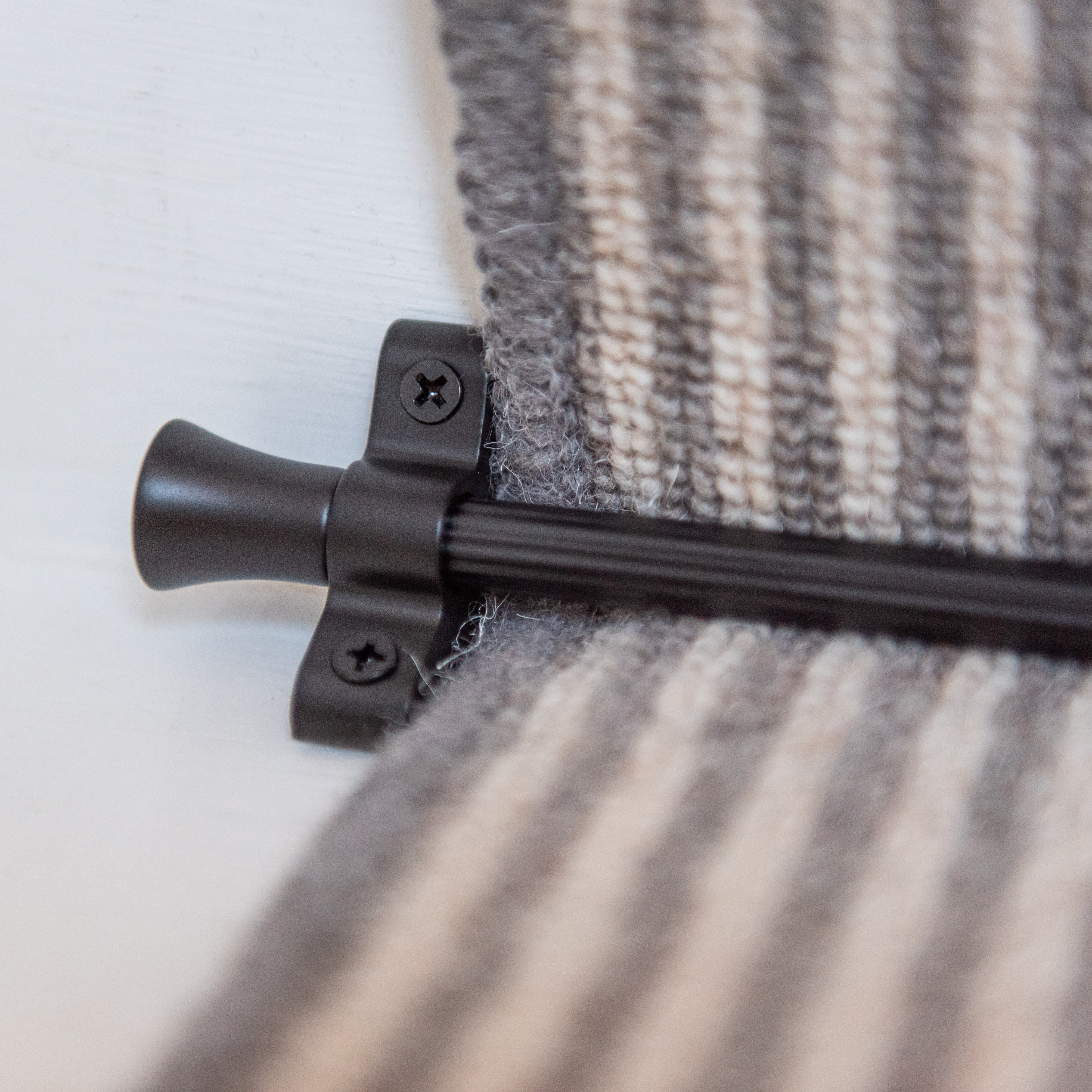 Lines Stair Rod with Fluted Finials - 900mm Length - Matt Black