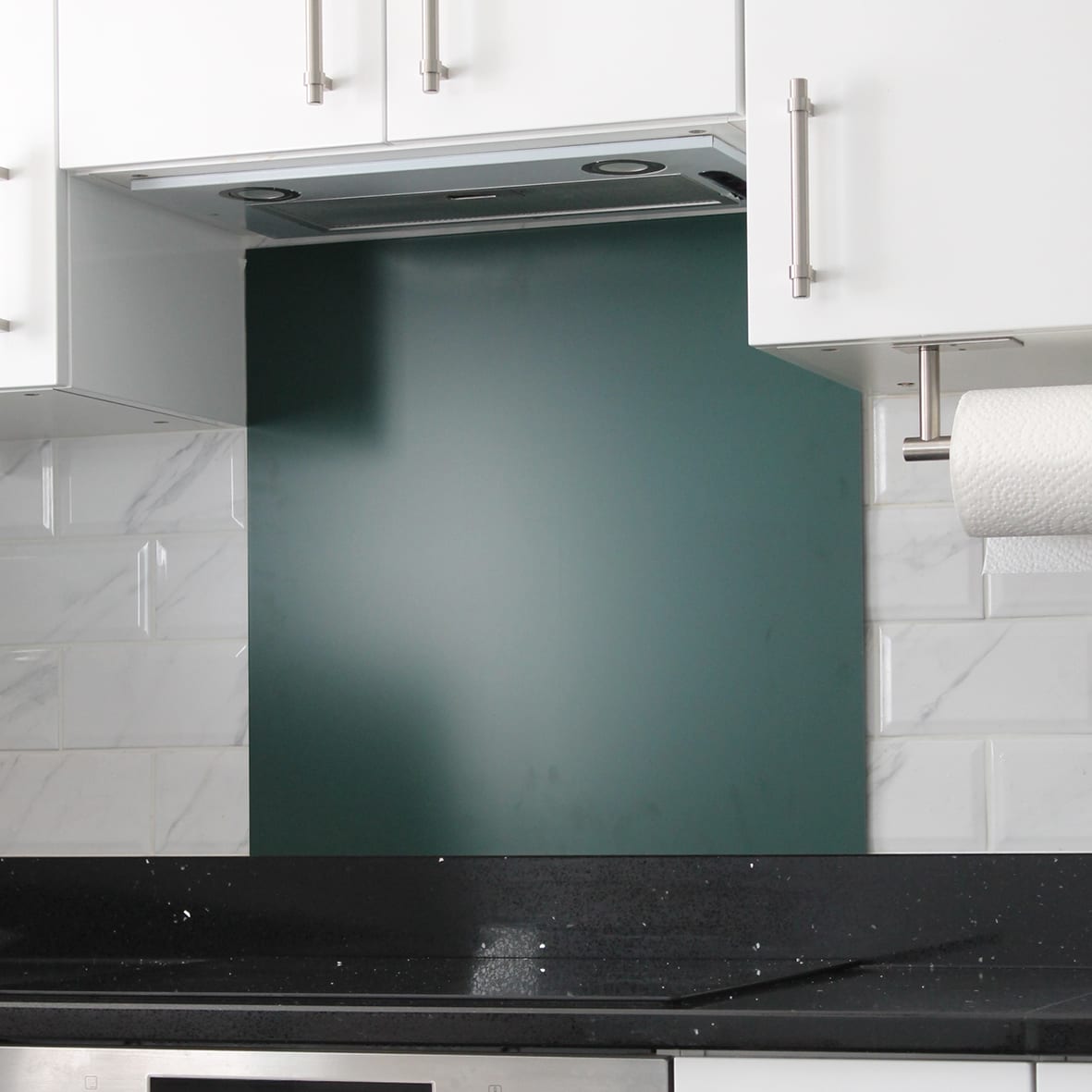 Aluminium Kitchen Splashback - 600 x 750mm - Matt Green