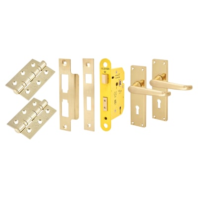 Polished Brass Victorian Straight 3 Lever Sashlock Door Handles Pack