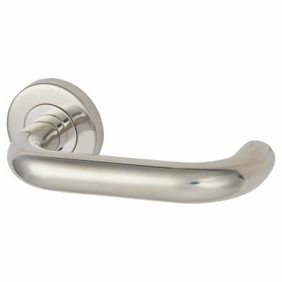 Polished Stainless Steel 19mm Return to Door Handles on Round Rose