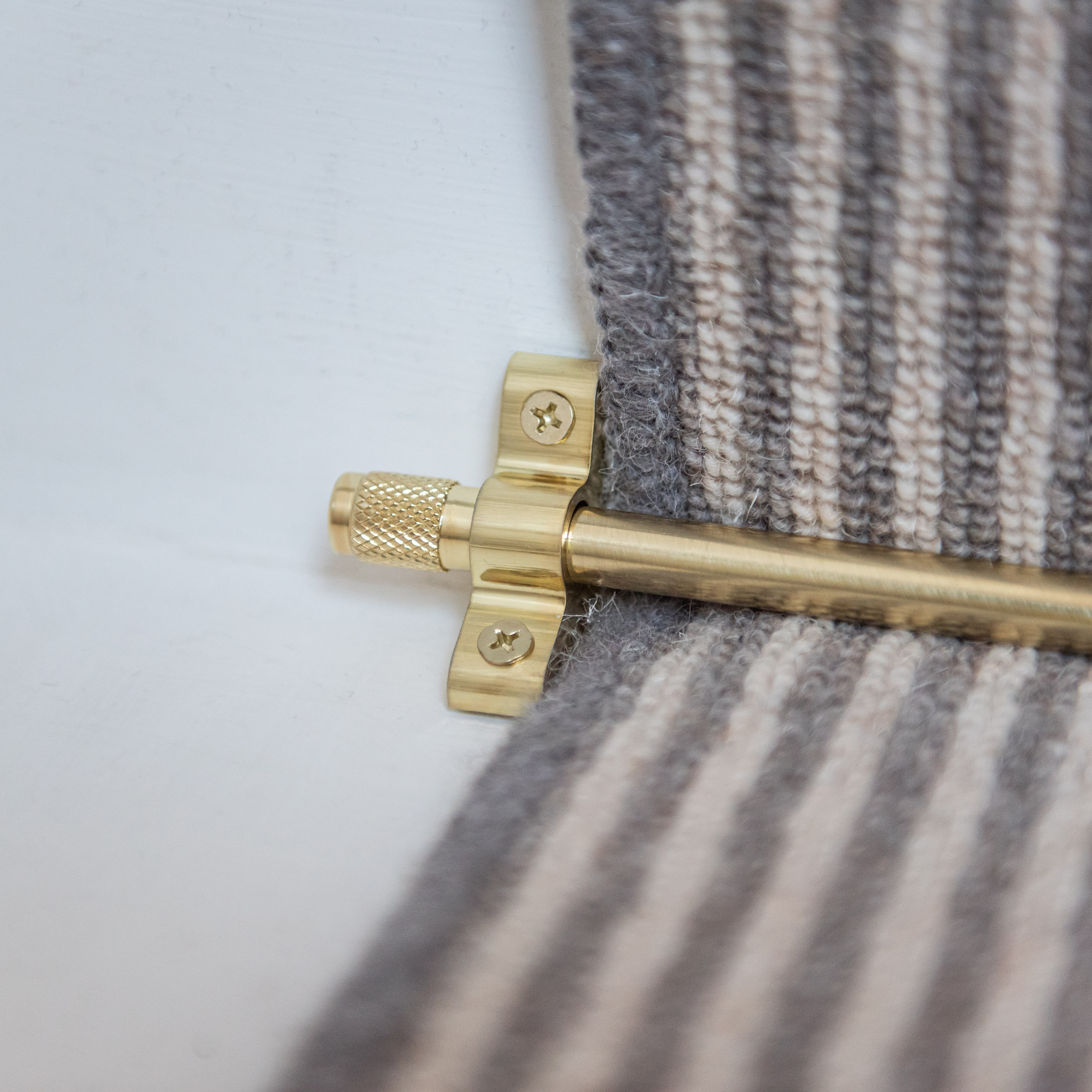 Stair Rod with Knurled Finials - 900mm Length - Satin Brass