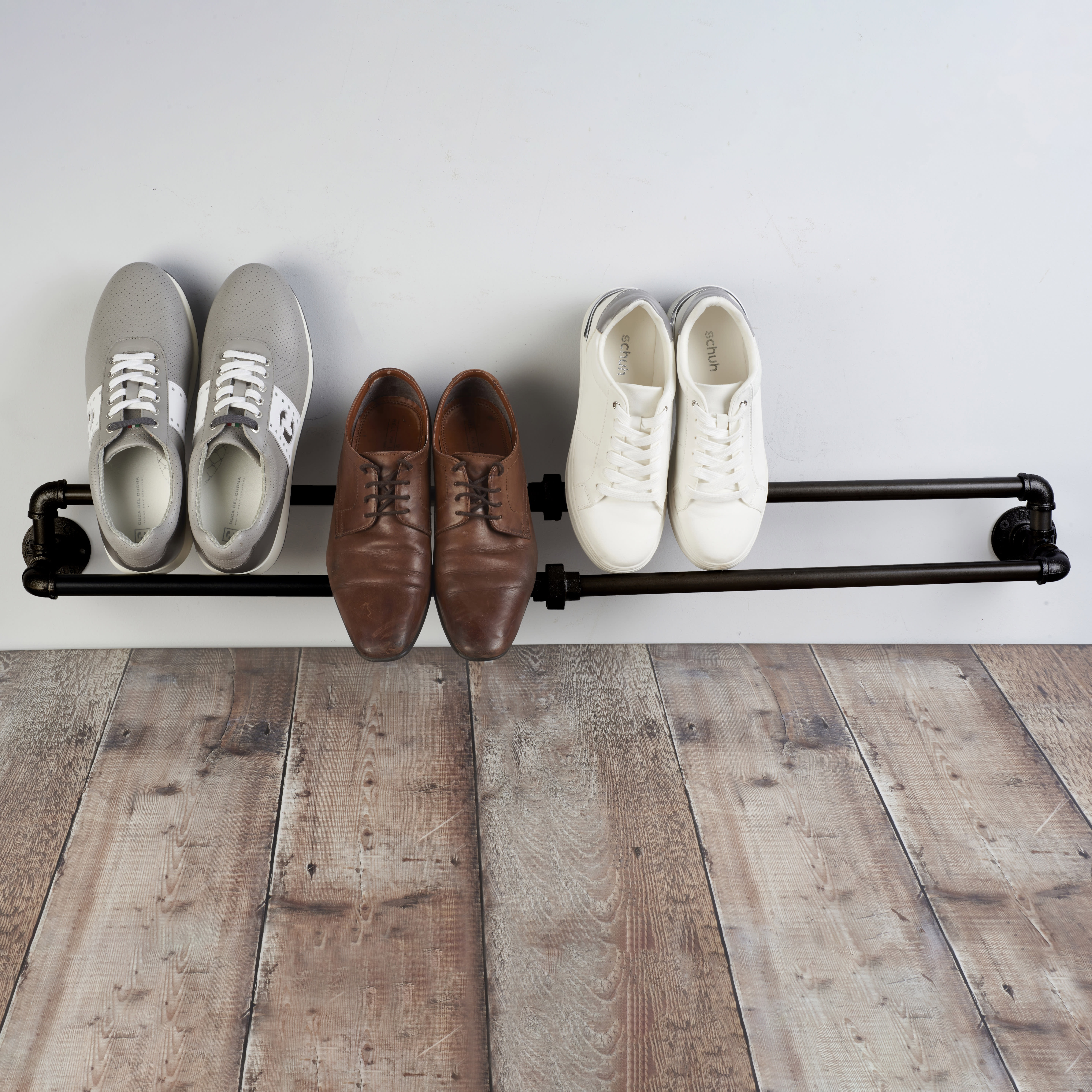 1/2" Pipe Shoe Rack - Black