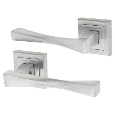 Satin Chrome Twist Door Handles on Square Rose - Spirit Range