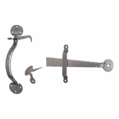 Pewter Heavy Thumb Latch Set - 55mm Door Thickness