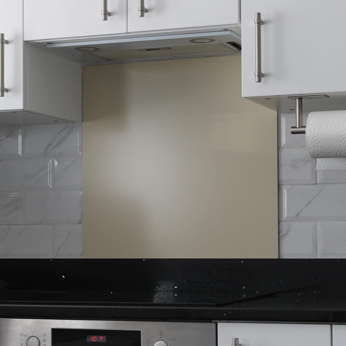 Aluminium Kitchen Splashback - 600 x 750mm - Matt Light Ivory