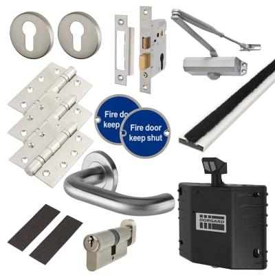 Light Duty Euro Lock Door Handle on Rose Fire Door Kit & Dorgard Holder - Power Size 3 - Silver 479268P